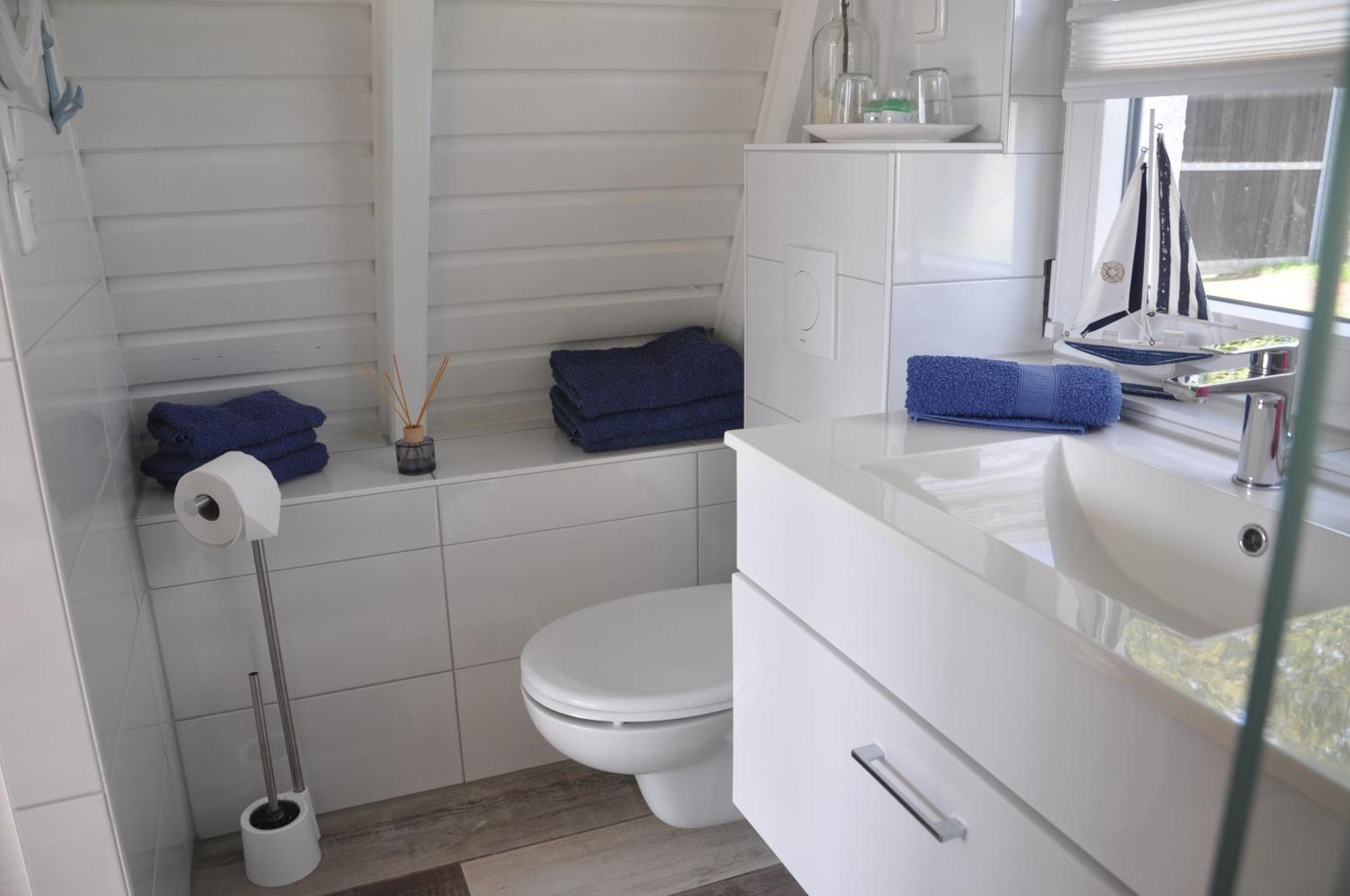 Ferienhaus Naehe Warnemuende 3 Elmenhorst/Lichtenhagen Esterno foto